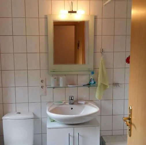 Toerpsch شقة بيرنا